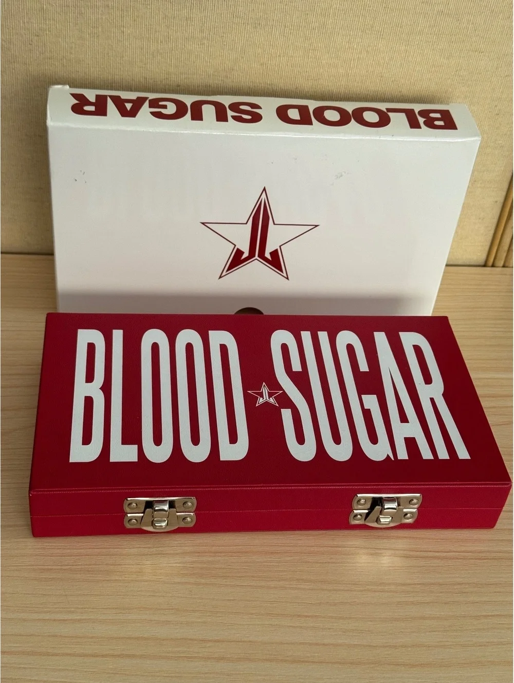 Jeffree Star Blood Sugar Artistry Eyeshadow Palette 18 Shades New Unused w Box
